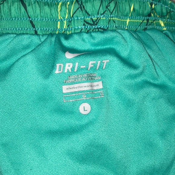 Nike Athletic Shorts - Picture 3 of 4